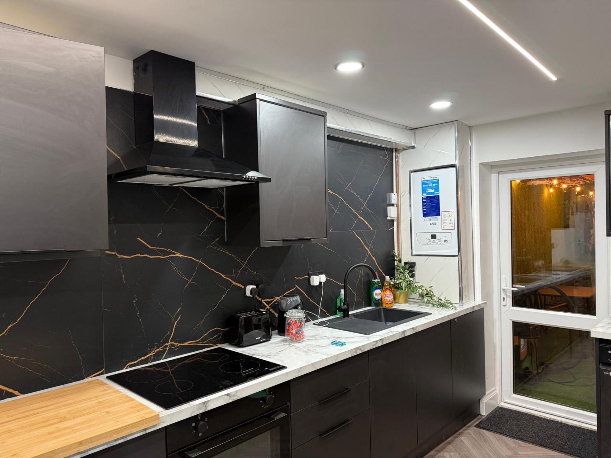 Birmingham City Centre- 9 Bed House With Free Parking Luaran gambar